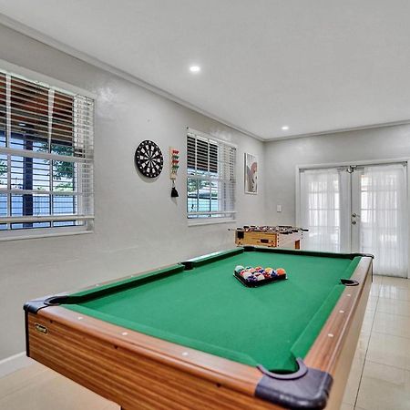 Luxury Rattan Getaway Villa Miami Exterior foto