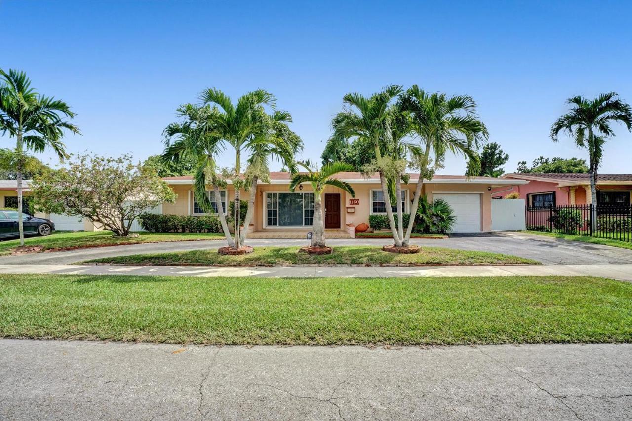 Luxury Rattan Getaway Villa Miami Exterior foto